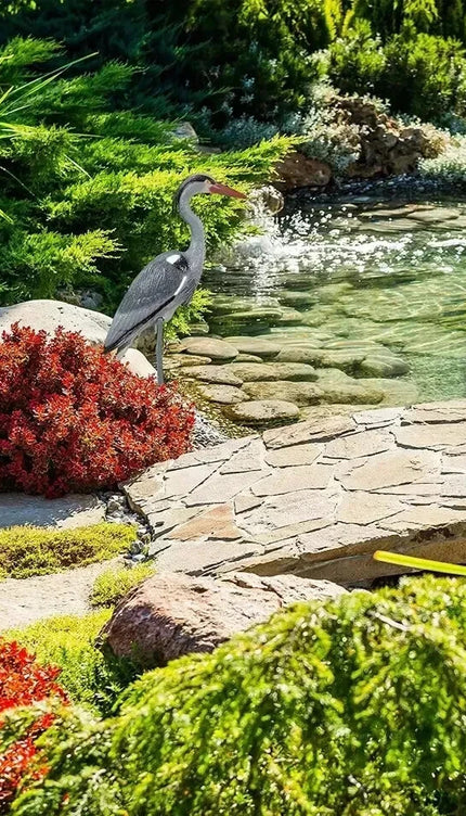 Hawk Owl Heron Decoy Bird Pest Control Cat Repeller Pond Garden Scare Ornament