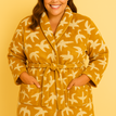 Medium / yellow & white / Shawl