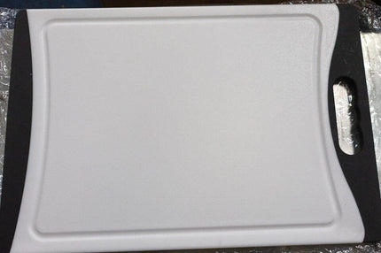 Kitchen Plastic Cutting Board With Juice Grooves with Easy Grip Handle 14x10 cm