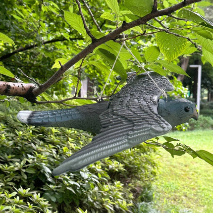 Flying Hawk Falcon Pest Repellent Deterrent Decoy Hawk Scarer Birds Cats Foxes