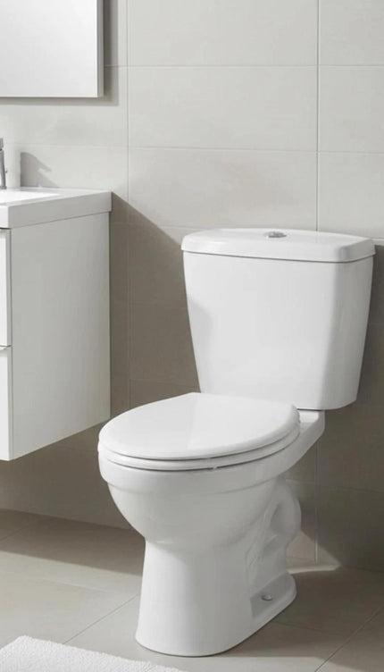 Universal Soft Close Toilet Seat White Oval Plastic WC Lid with Fittings